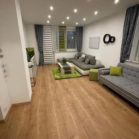 Rr-Rooms Ferienwohnung Judenburg Ngoại thất bức ảnh